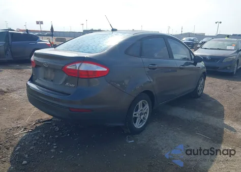 2017 Ford Fiesta Se z USA, uszkodzony, nr VIN 3FADP4BJXHM171685